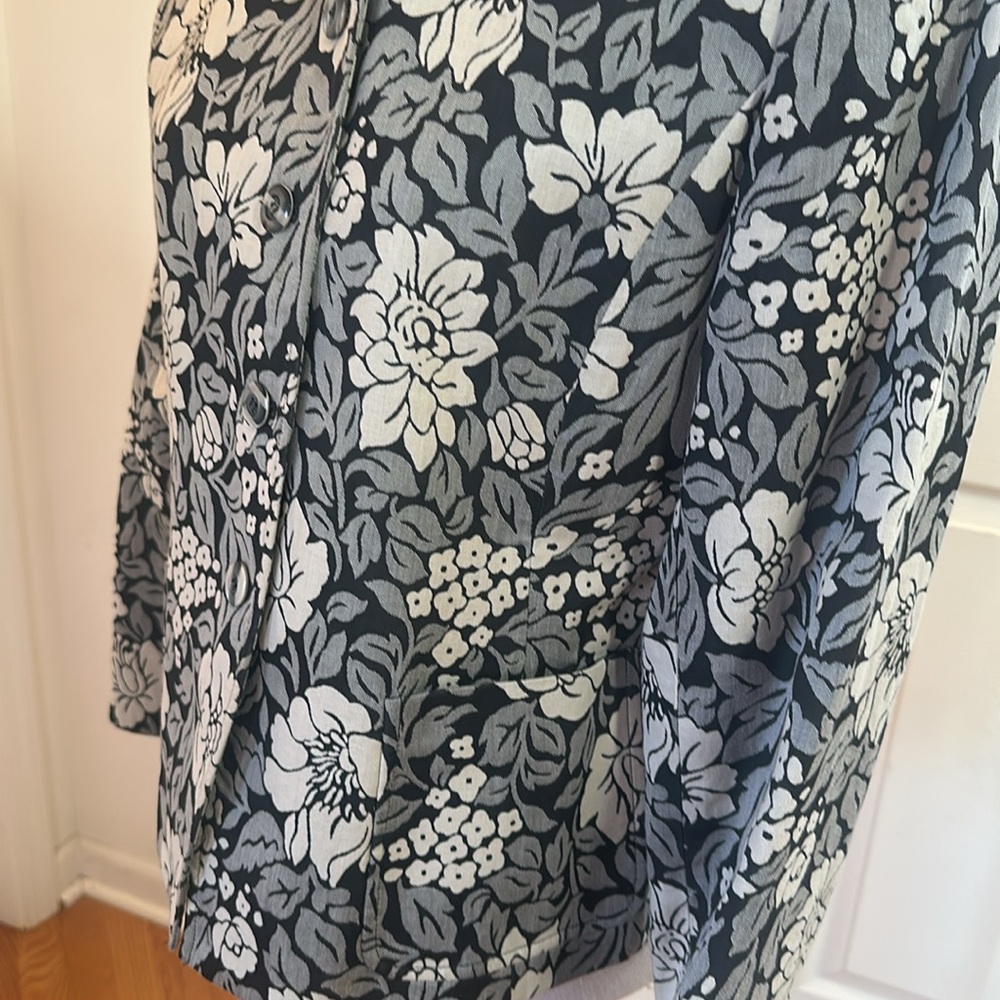 Rena Rowan Petite Floral Button-Up Jacket - Size 10P - Picture 3 of 5